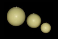 Ball 10cm (1st left)